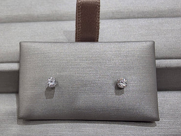14k white gold 1/4 ctw round diamond earrings