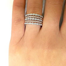 Cargar imagen en el visor de la galería, 14K White Gold 1/20 Ct.Tw.Diamond Stackable Band