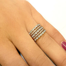Cargar imagen en el visor de la galería, 14K White Gold 1/20 Ct.Tw.Diamond Stackable Band