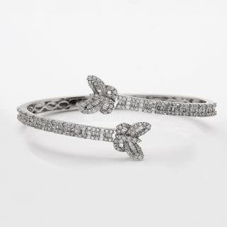 14KW 2.65CTW BGUETTE DIAMOND OPEN CUFF BANGLE WITH
