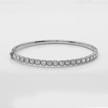 Cargar imagen en el visor de la galería, 14KW 2.55CTW PC CUSHION DIAMOND BEZEL SET BANGLE