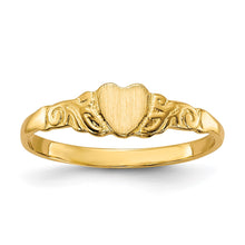 Cargar imagen en el visor de la galería, 14k Childs Heart Ring